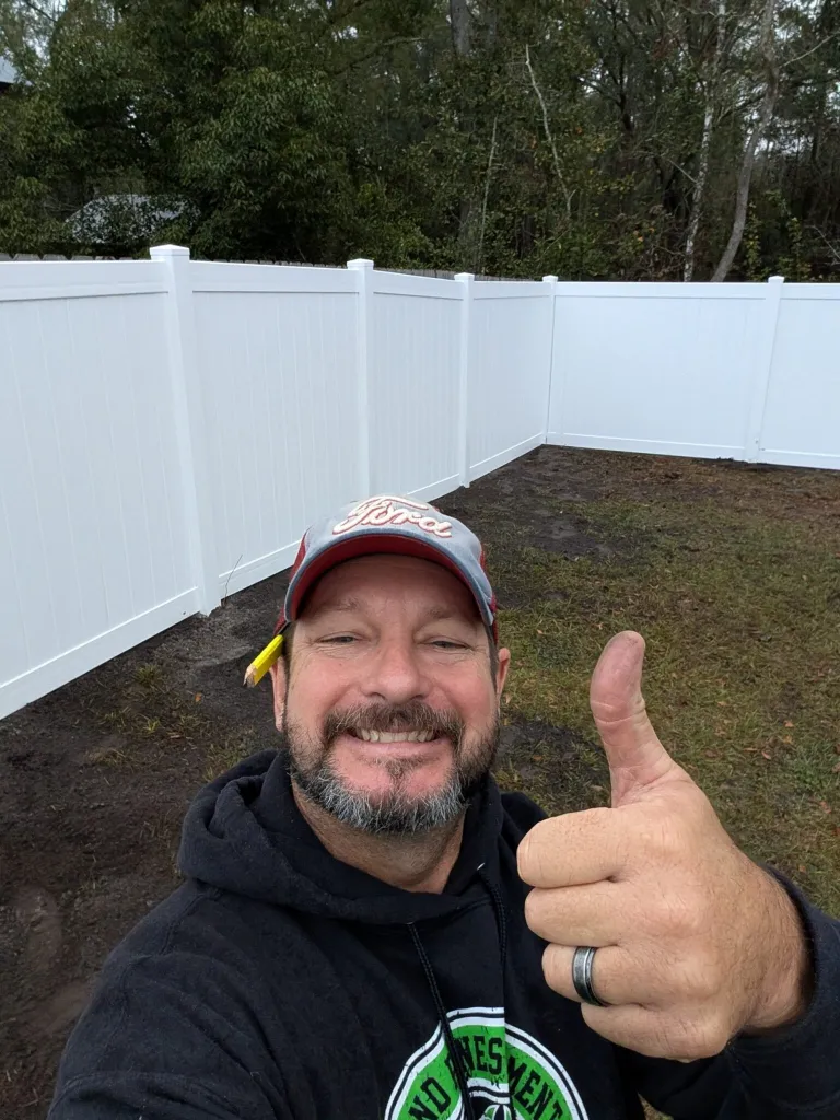 White vinyl privacy fence installation